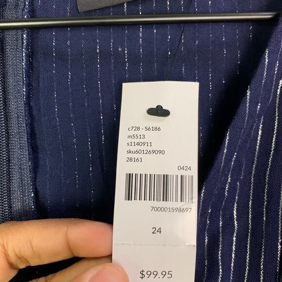 NEW $99 Lane Bryant SIZE 24 Blue Silver Striped V-Neck Sleeveless Jumpsuit - Picture 10 of 12